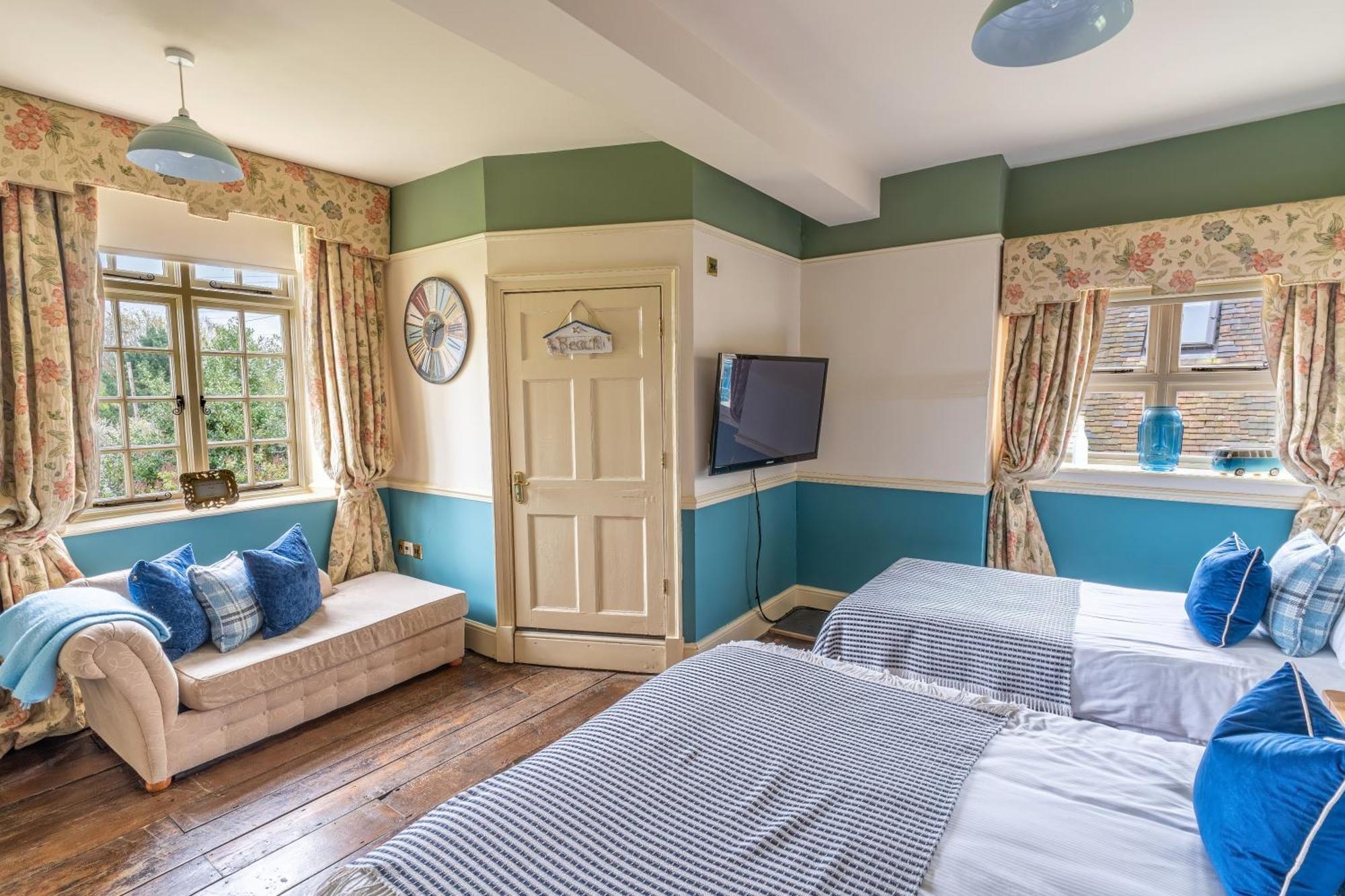 Blackgreaves Farmhouse Bed & Breakfast Lea Marston Exterior foto
